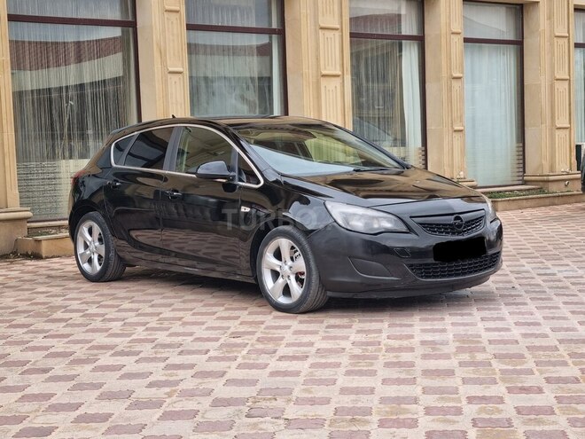 Opel Astra-2