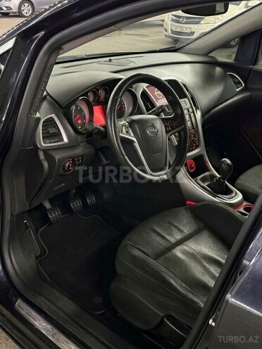 Opel Astra-4
