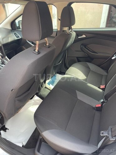 Ford Focus-4