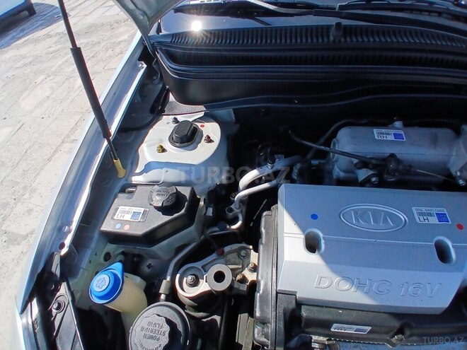 Kia Rio-13