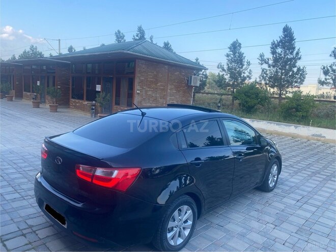 Kia Rio-4