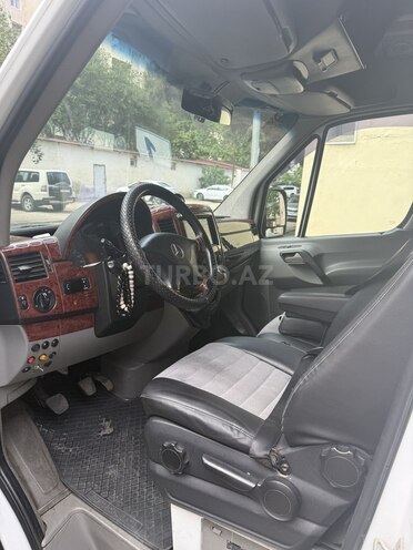 Mercedes Sprinter 516-10
