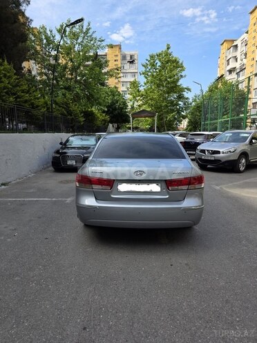 Hyundai Sonata-10