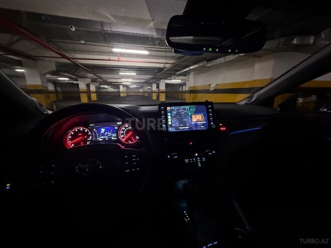Toyota Camry-6