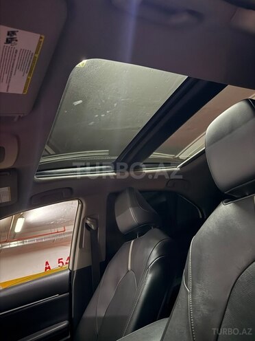 Toyota Camry-8