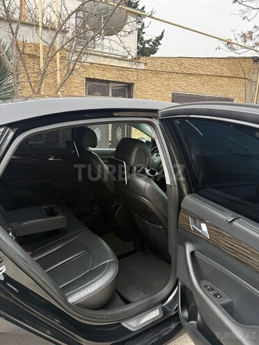 Hyundai Sonata-8
