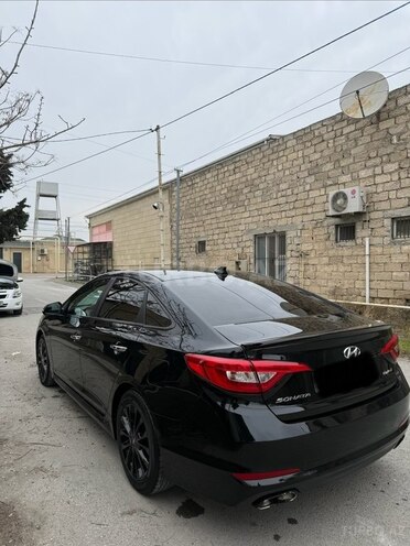 Hyundai Sonata-5