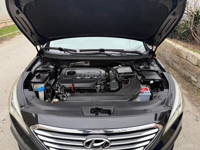 Hyundai Sonata-6