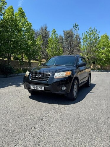 Hyundai Santa Fe-1