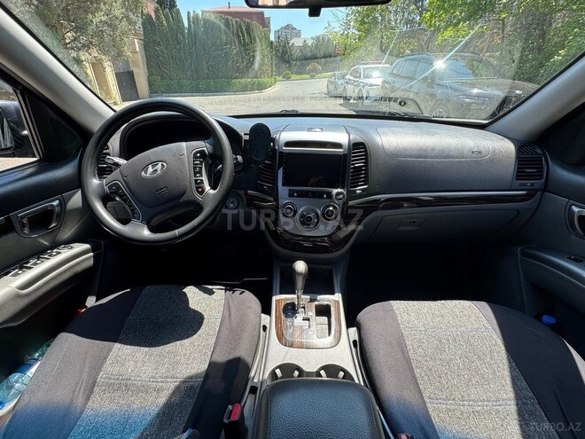 Hyundai Santa Fe-7