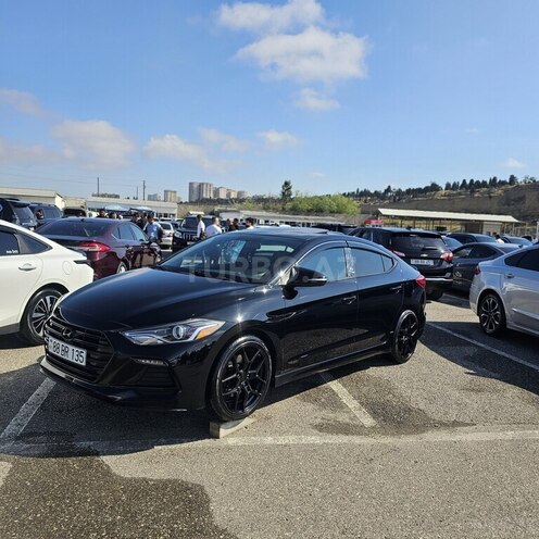 Hyundai Elantra-20