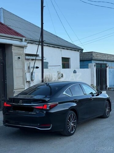 Lexus ES 300h-10