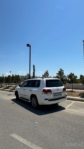 Lexus LX 570-3