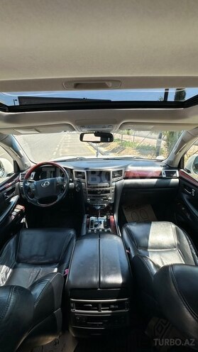 Lexus LX 570-7