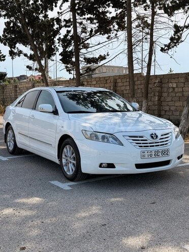Toyota Camry-2
