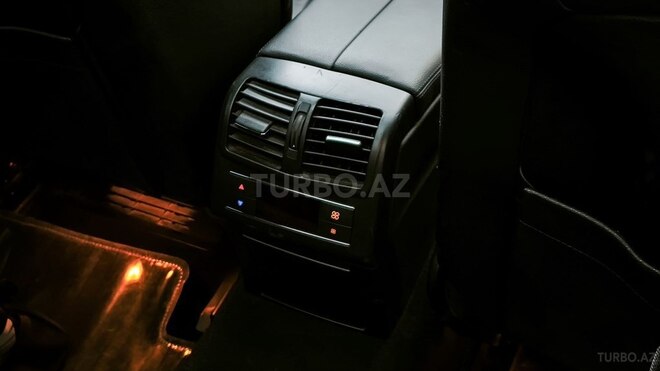 Mercedes E 350-16