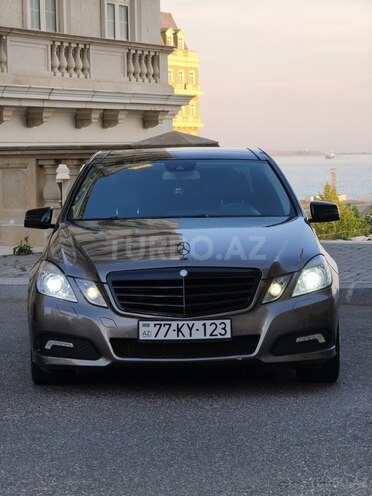 Mercedes E 350-5