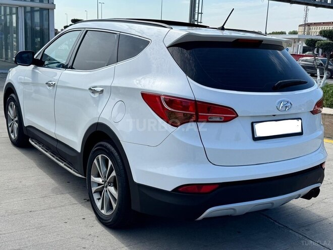 Hyundai Santa Fe-8