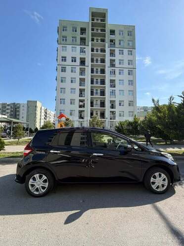 Nissan Note-3