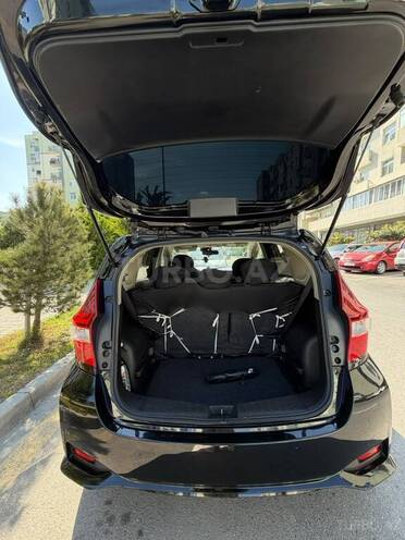 Nissan Note-6