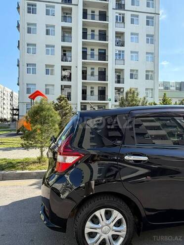 Nissan Note-4