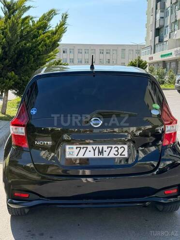 Nissan Note-9