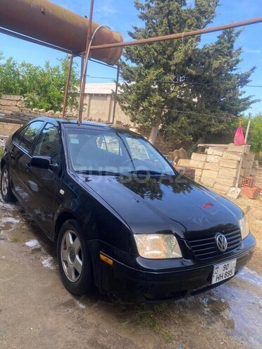 Volkswagen Jetta-2