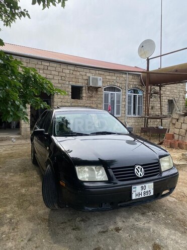 Volkswagen Jetta-5