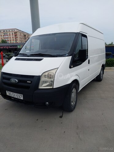 Ford Transit-20