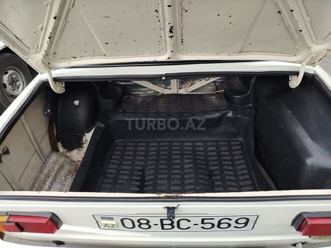 LADA (VAZ) 21011-8
