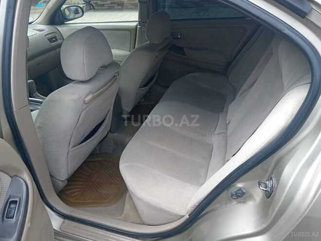 Nissan Maxima-5