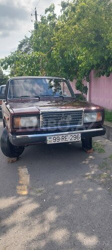 LADA (VAZ) 2107-1