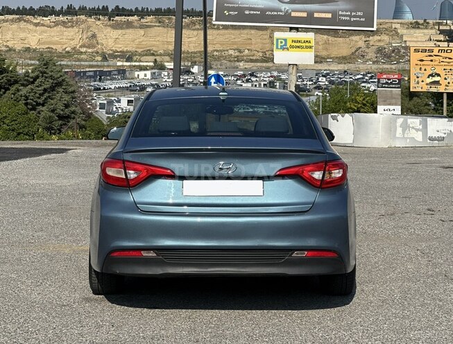 Hyundai Sonata-7