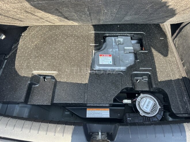 Hyundai Sonata-14