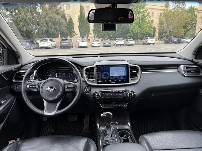 Kia Sorento-3