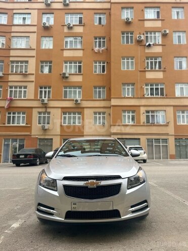 Chevrolet Cruze-1