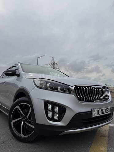 Kia Sorento-6