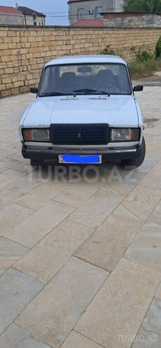 LADA (VAZ) 2107-1