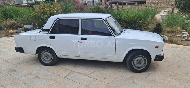LADA (VAZ) 2107-3