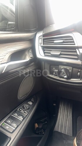 BMW X5-16
