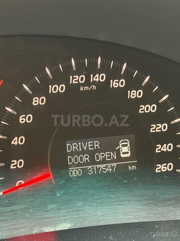 Toyota Camry-7