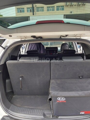 Kia Sorento-12