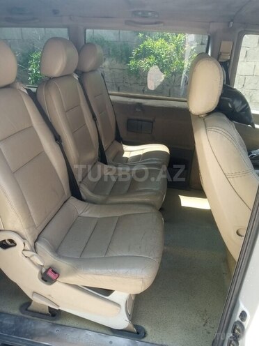 Mercedes Vito 112 CDI-10