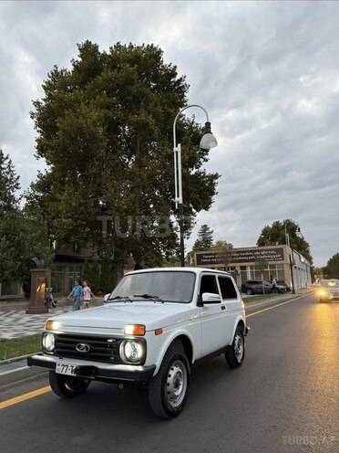 LADA (VAZ) Niva-2