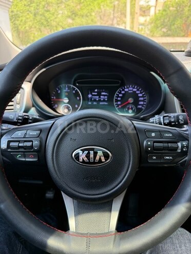 Kia Sorento-2
