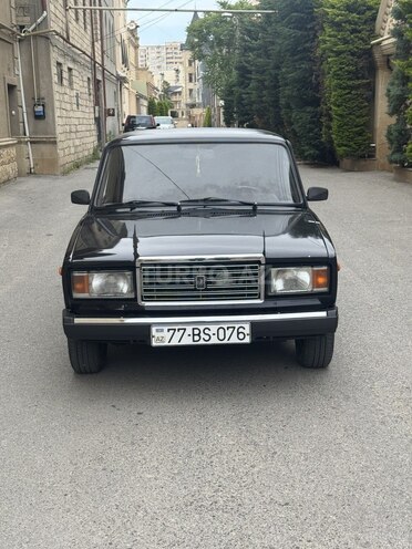 LADA (VAZ) 2107-1