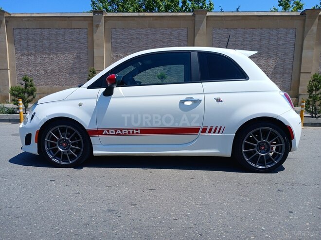 Abarth 500-4