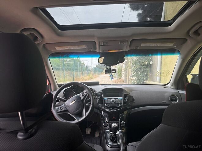 Chevrolet Cruze-8