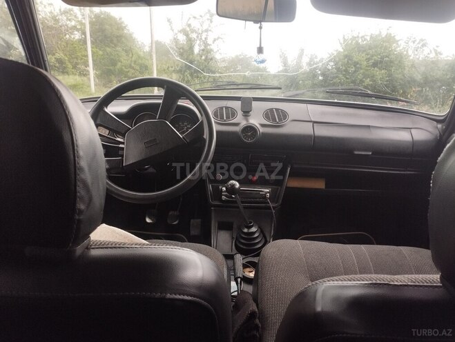 LADA (VAZ) 2106-3