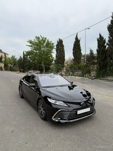 Toyota Camry-3